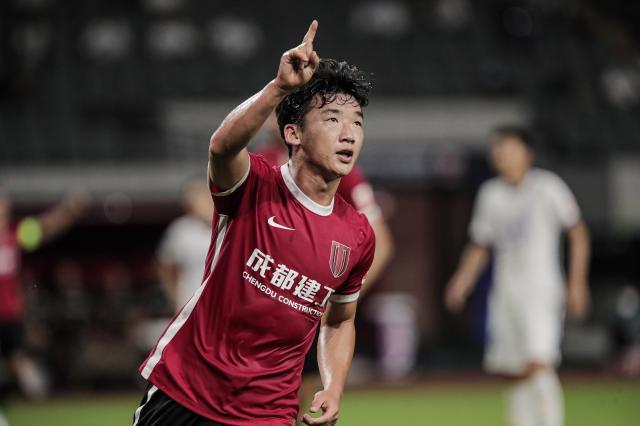 【中超】金敃友破门奥斯卡点射 成都1比1沧州仍不胜